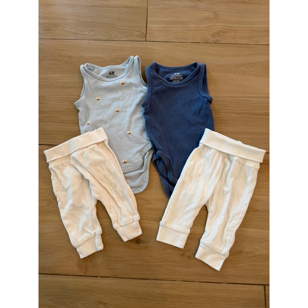 HM Baby Boy Organic Cotton 4 Piece Set Sleeveless Bodysuits and Pants 1-3M